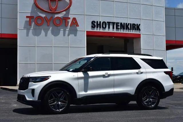 2025 Ford Explorer ST-Line for sale in Quincy, IL