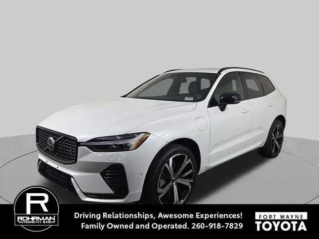 2022 Volvo XC60 Recharge T8 R-Design for sale in Fort Wayne, IN