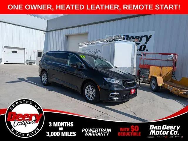 2023 Chrysler Pacifica Touring L for sale in Waterloo, IA