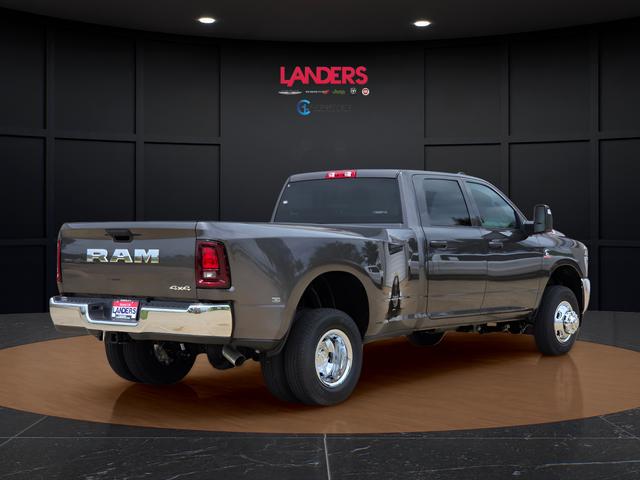 2026 RAM Ram 3500 RAM 3500 TRADESMAN CREW CAB 4X4 8 BOX