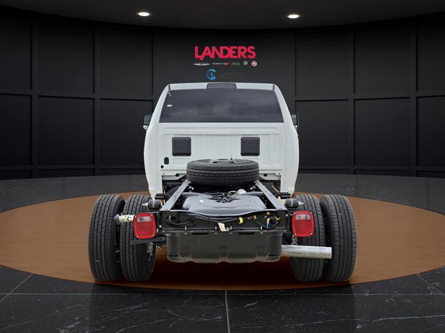 2026 RAM 3500 Chassis RAM 3500 TRADESMAN CREW CAB CHASSIS 4X4 60 CA