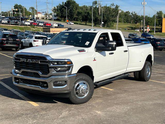 2026 RAM Ram 3500 RAM 3500 TRADESMAN CREW CAB 4X4 8 BOX 2026 RAM Ram 3500 RAM 3500 TRADESMAN CREW CAB 4X4 8 BOX