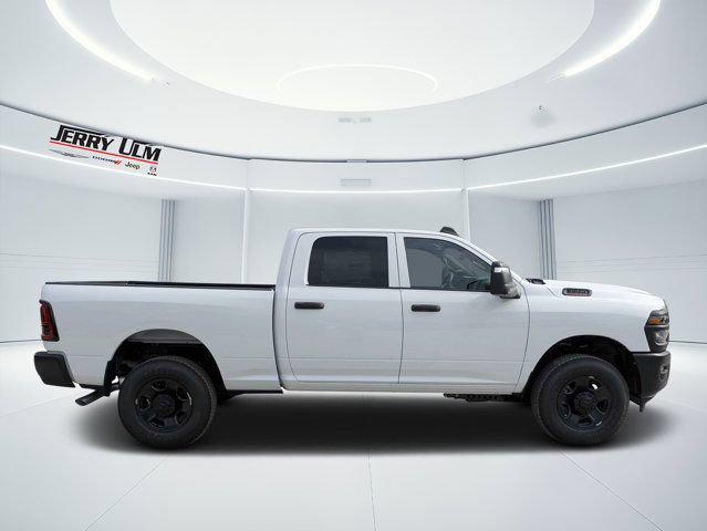 2026 RAM Ram 3500 RAM 3500 TRADESMAN CREW CAB 4X4 64 BOX