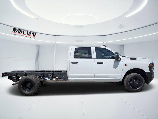 2026 RAM 3500 Chassis RAM 3500 TRADESMAN CREW CAB CHASSIS 4X4 60 CA