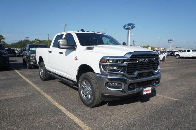 2026 RAM 2500 RAM 2500 TRADESMAN CREW CAB 4X4 64 BOX