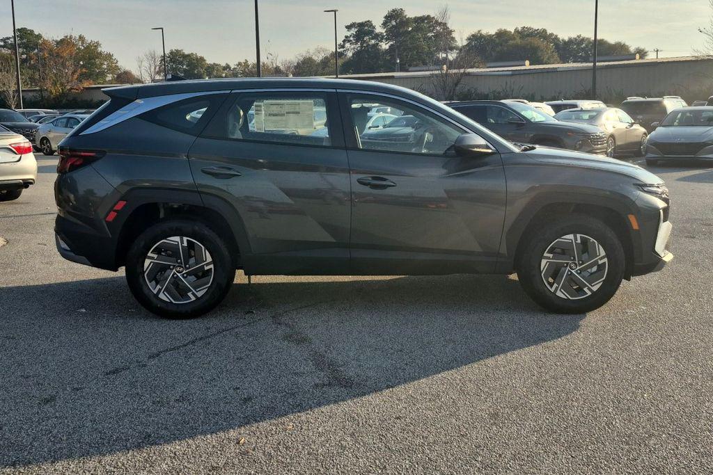 New 2026 Gray Hyundai Blue image 4