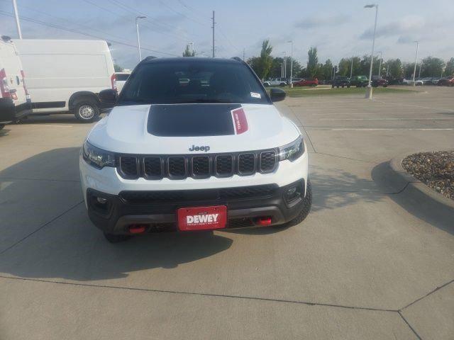 2026 Jeep Compass COMPASS TRAILHAWK 4X4 2026 Jeep Compass COMPASS TRAILHAWK 4X4