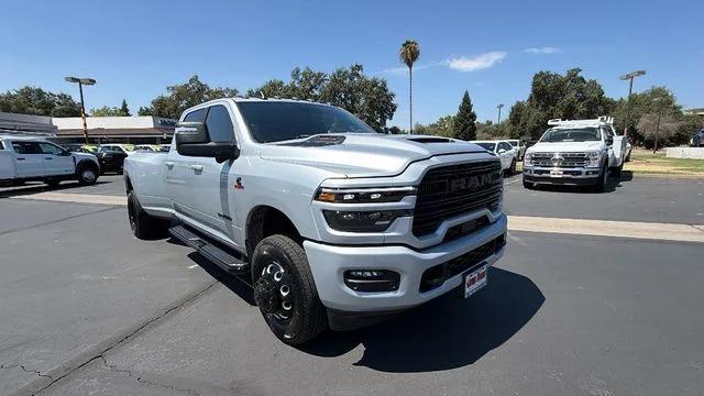 2026 RAM Ram 3500 RAM 3500 LARAMIE CREW CAB 4X4 8 BOX