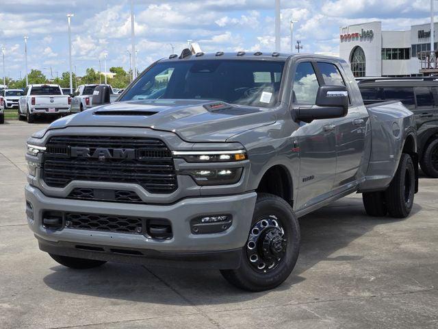 2026 RAM Ram 3500 RAM 3500 LARAMIE MEGA CAB 4X4 64 BOX 2026 RAM Ram 3500 RAM 3500 LARAMIE MEGA CAB 4X4 64 BOX