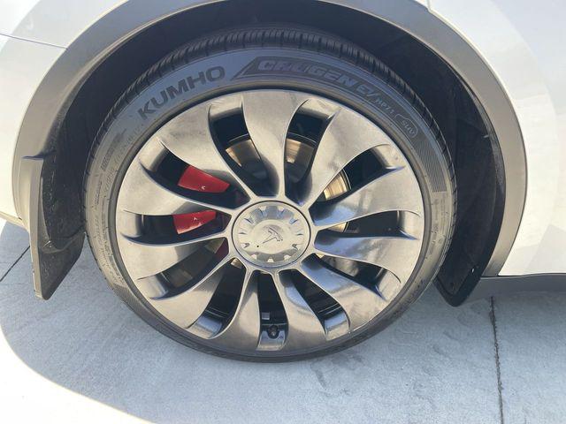 2023 Tesla Model Y Performance Dual Motor All-Wheel Drive