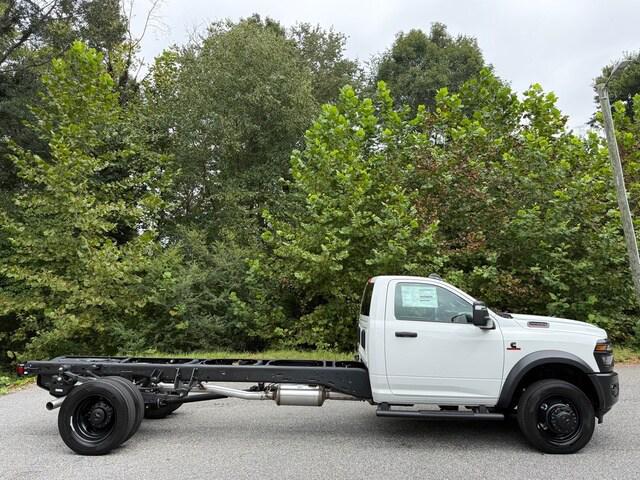 2026 Ram 5500 Chassis Cab Tradesman/Big Horn