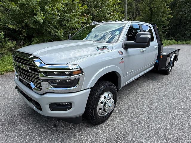 2026 RAM 3500 Chassis RAM 3500 BIG HORN CREW CAB CHASSIS 4X4 60 CA