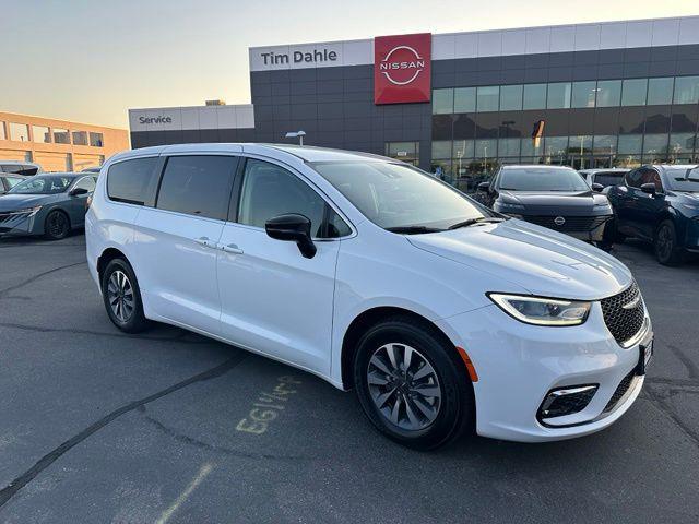 2024 Chrysler Pacifica Hybrid Select for sale in Murray, UT