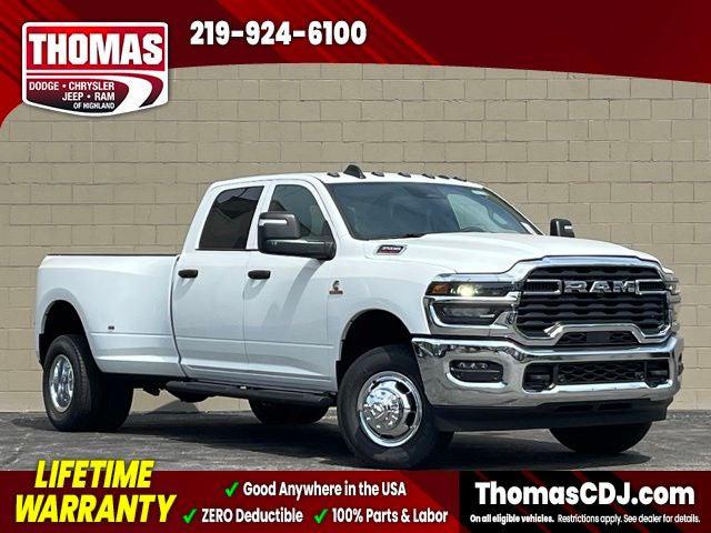 2026 RAM Ram 3500 RAM 3500 TRADESMAN CREW CAB 4X4 8 BOX