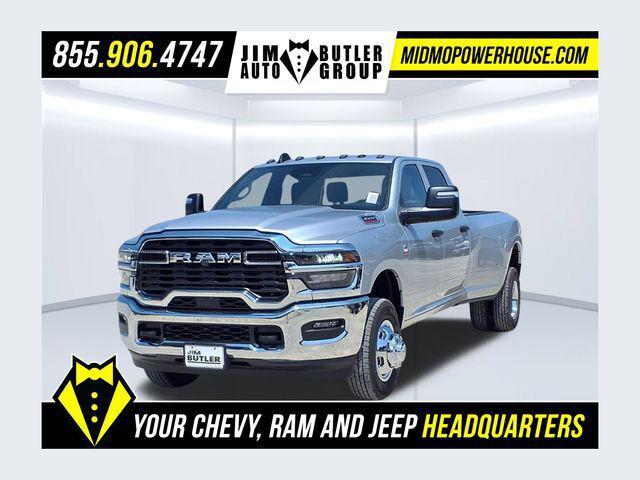 2026 RAM Ram 3500 RAM 3500 TRADESMAN CREW CAB 4X4 8 BOX