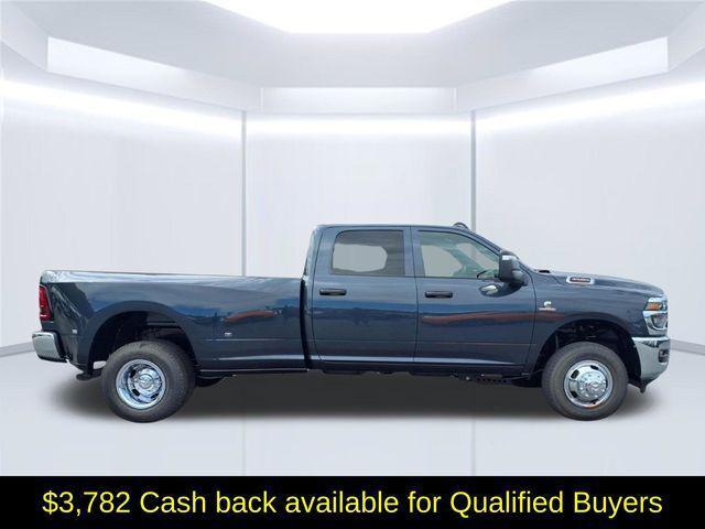 2026 RAM Ram 3500 RAM 3500 TRADESMAN CREW CAB 4X4 8 BOX 2026 RAM Ram 3500 RAM 3500 TRADESMAN CREW CAB 4X4 8 BOX