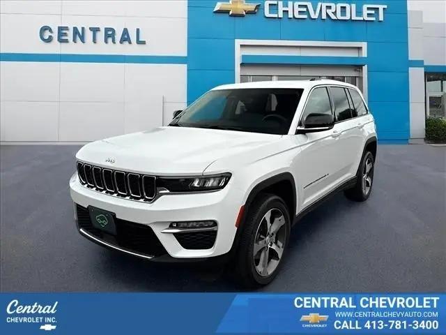 2023 Jeep Grand Cherokee Limited 4x4 for sale in West Springfield, MA