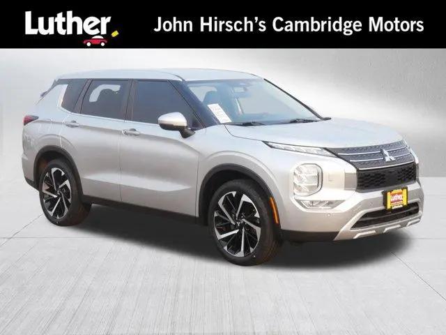 2022 Mitsubishi Outlander SE 2.5 S-AWC for sale in Cambridge, MN