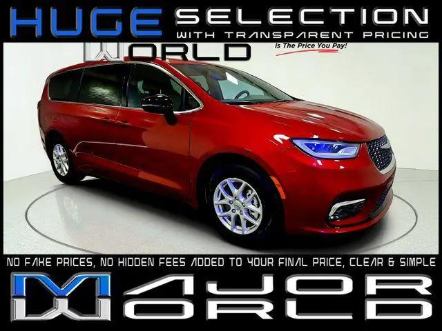 2025 Chrysler Pacifica Select for sale in Long Island City, NY