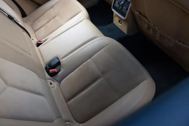 2017 Porsche Macan Macan
