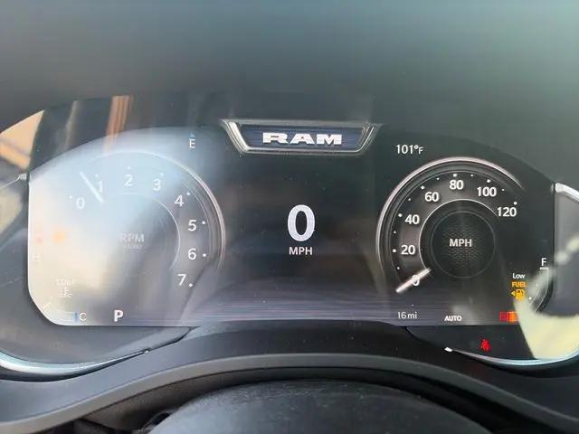 2026 Ram 1500 Big Horn Crew Cab 4x4 57 Box