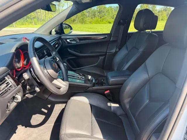 2024 Porsche Macan T