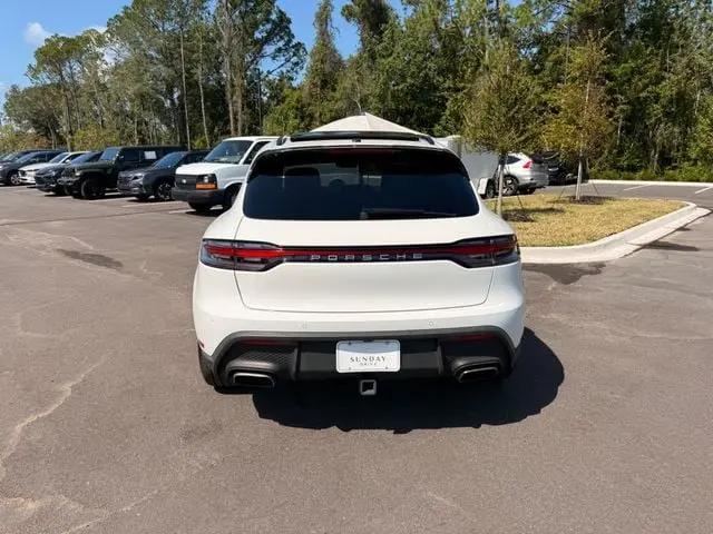 2024 Porsche Macan T