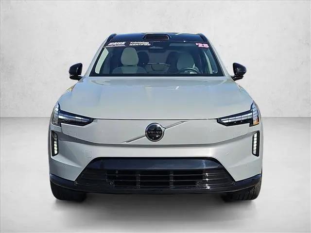2025 Volvo X 90 Ultra, Twin Motor, Fully electric, 7 Seats