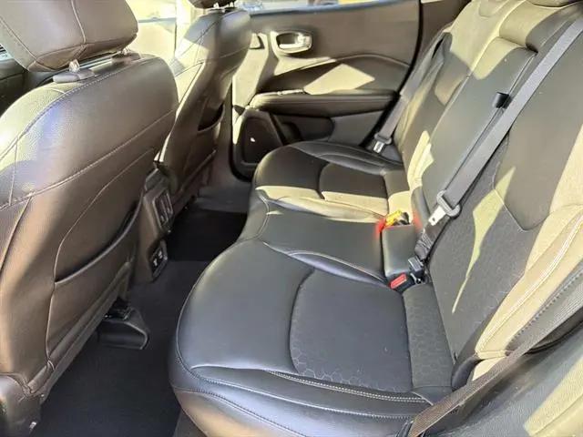 2021 Jeep Compass Latitude FWD
