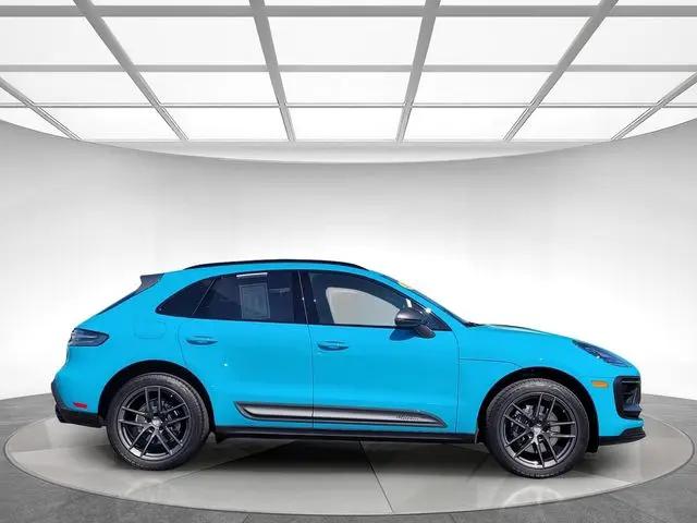 2023 Porsche Macan T