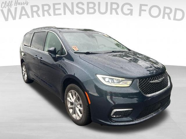2022 Chrysler Pacifica Touring L AWD for sale in Warrensburg, MO