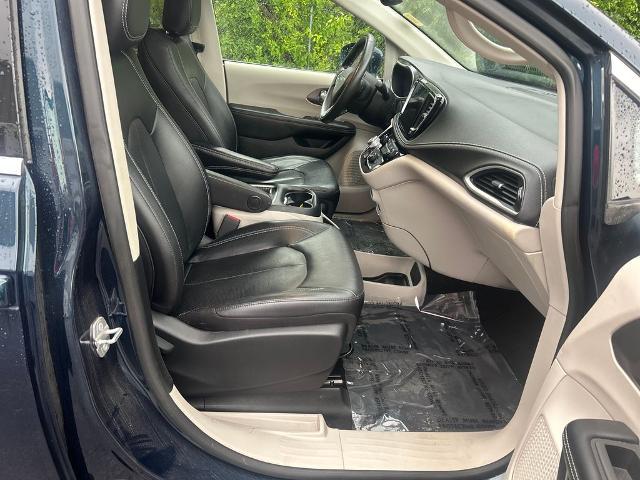 2022 Chrysler Pacifica Touring L AWD