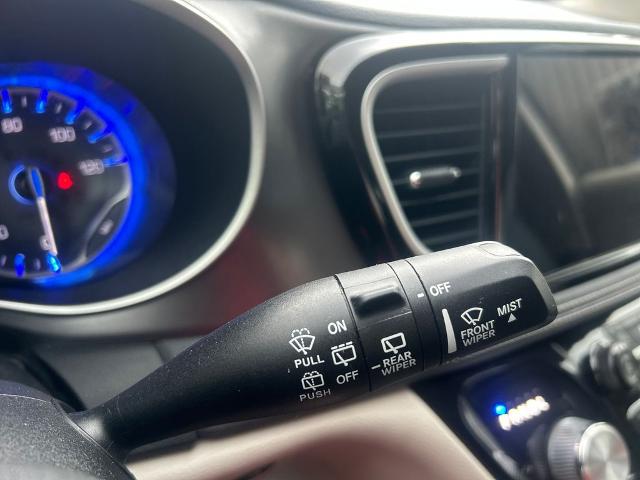 2022 Chrysler Pacifica Touring L AWD