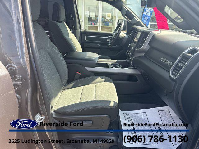 2021 Ram 1500 Big Horn Crew Cab 4x4 5'7" Box