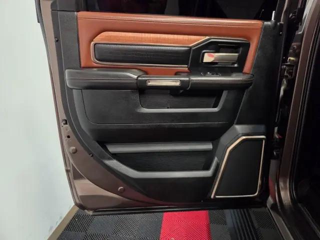 2021 Ram 3500 Limited Longhorn Crew Cab 4x4 8' Box