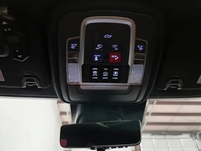 2021 Ram 3500 Limited Longhorn Crew Cab 4x4 8' Box
