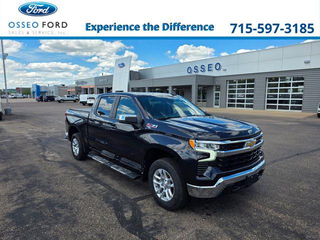 2022 Chevrolet Silverado 1500 4WD Crew Cab Standard Bed LT for sale in Osseo, WI