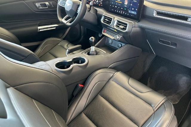 2025 Ford Mustang GT Premium Fastback
