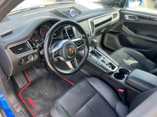 2018 Porsche Macan Macan