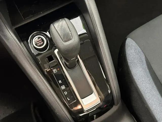 2023 Nissan Versa 1.6 SV Xtronic CVT