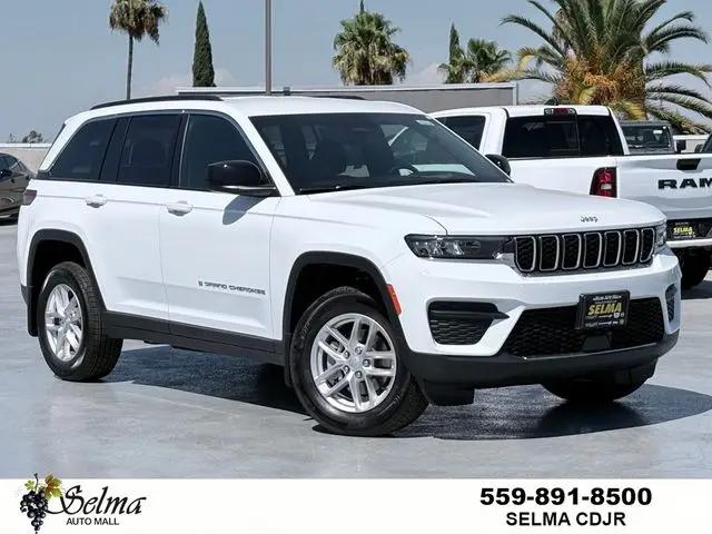 2026 Jeep Grand Cherokee Laredo 4x4 for sale in Selma, CA