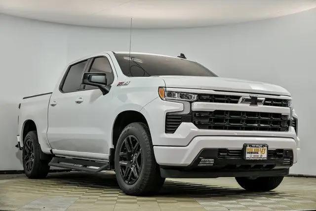 2023 Chevrolet Silverado 1500 4WD Crew Cab Short Bed RST for sale in St Charles, IL