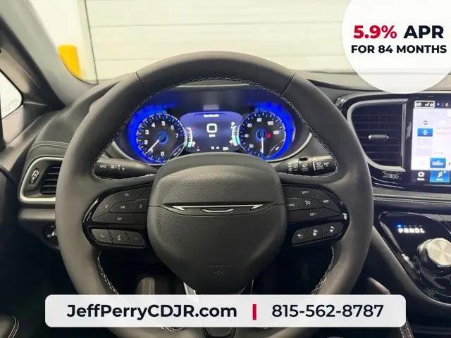 2027 Chrysler Pacifica Limited