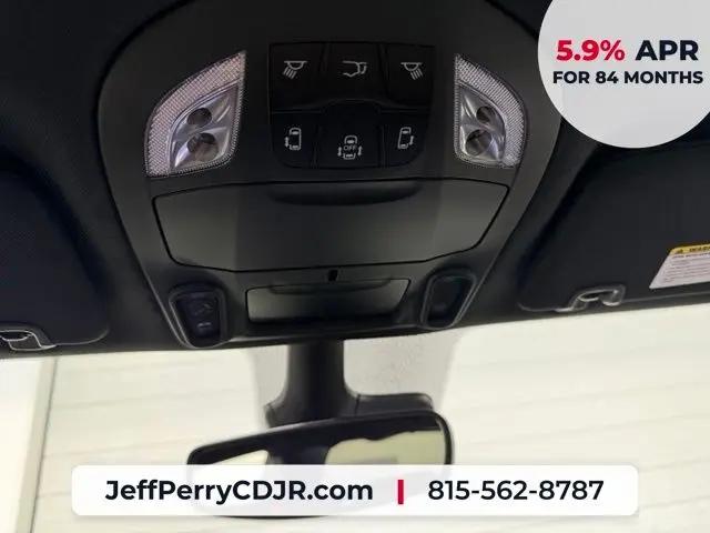 2027 Chrysler Pacifica Limited