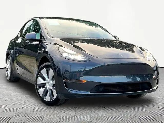 2024 Tesla Model Y Long Range Single Motor Rear-Wheel Drive