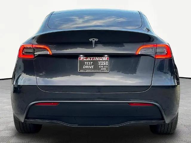 2024 Tesla Model Y Long Range Single Motor Rear-Wheel Drive