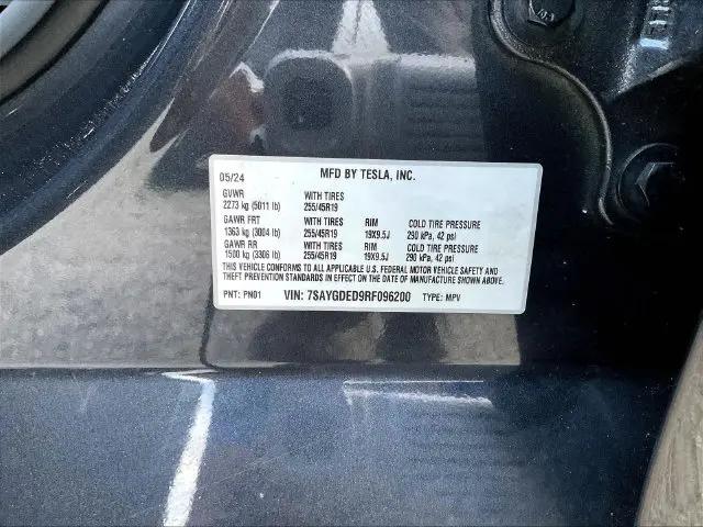 2024 Tesla Model Y Long Range Single Motor Rear-Wheel Drive