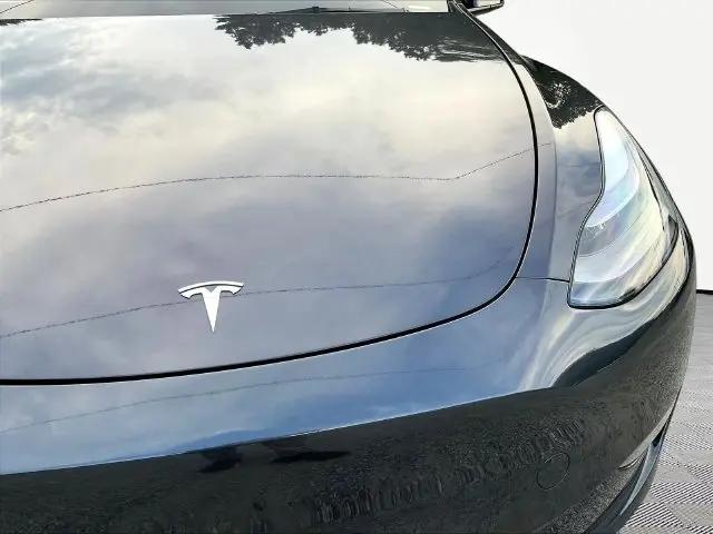 2024 Tesla Model Y Long Range Single Motor Rear-Wheel Drive