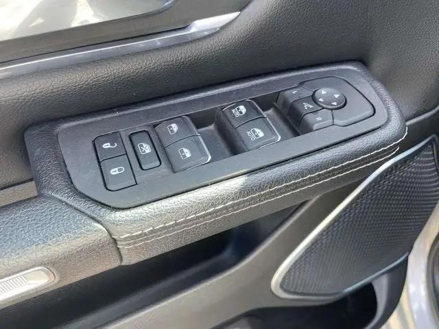 2025 Ram 1500 Laramie Crew Cab 4x4 5'7" Box