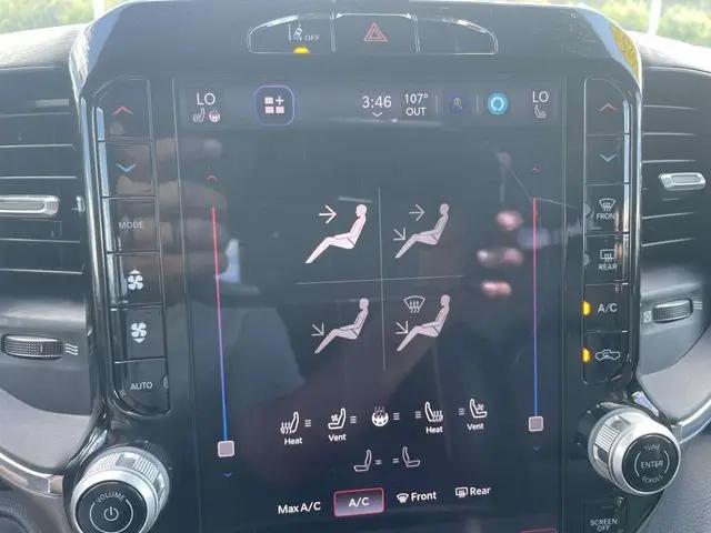 2025 Ram 1500 Laramie Crew Cab 4x4 5'7" Box